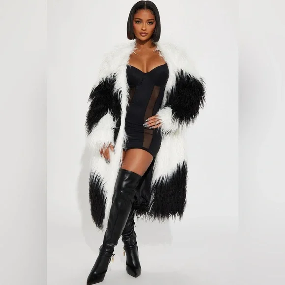 NWT Black and White Faux Fur Coat 2X - Picture 1 of 7